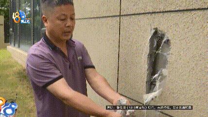 DƬ